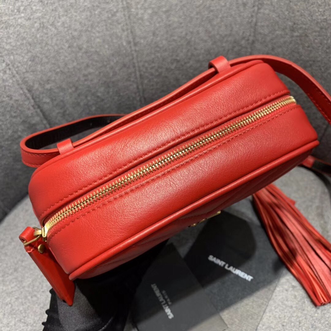 Sa**t Lau*nt lou belt bag in red matelasse leather