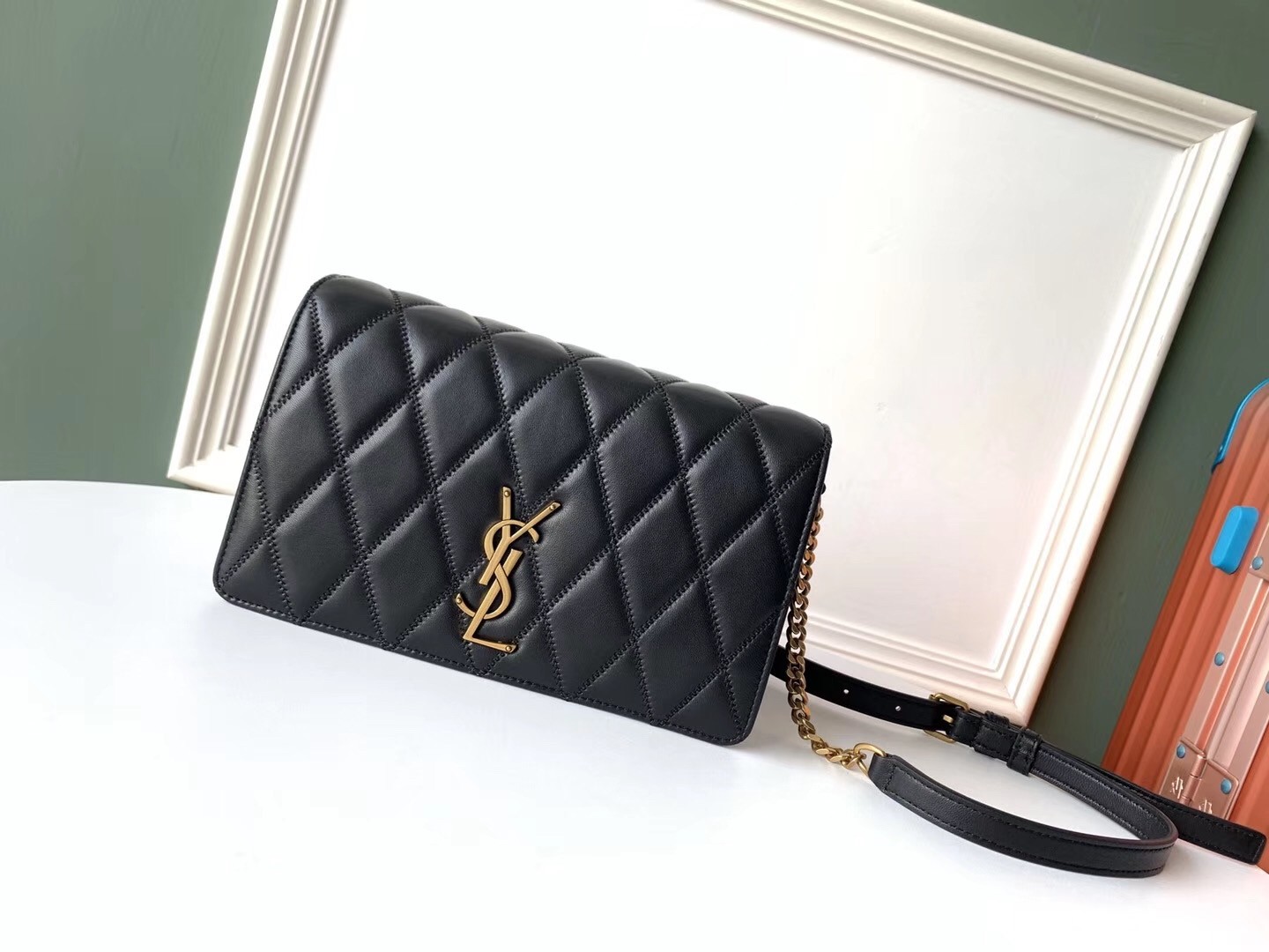 sa**t lau*nt angie chain bag in black Di*m*nd lambskin