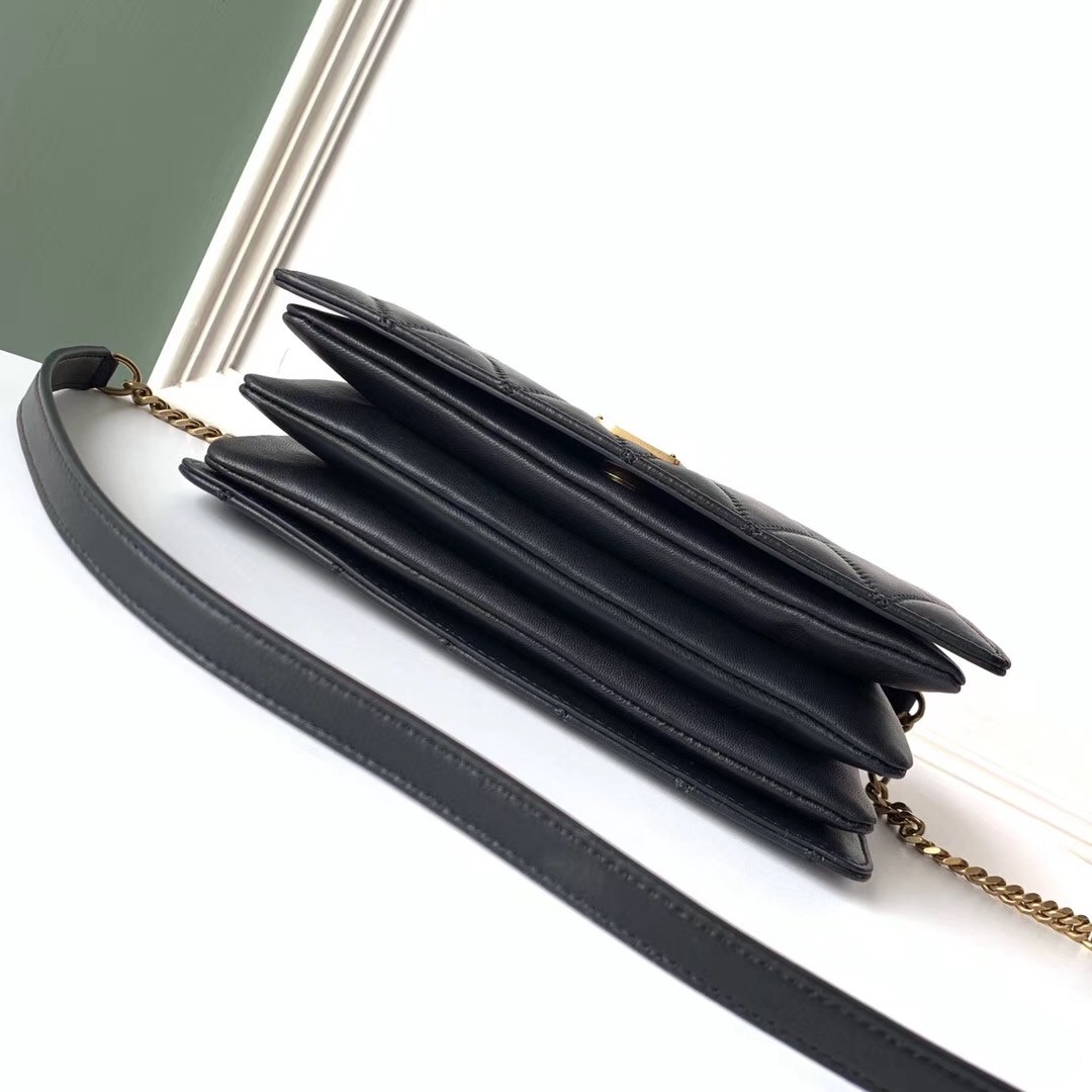 sa**t lau*nt angie chain bag in black Di*m*nd lambskin