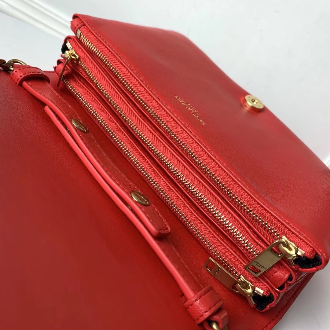 sa**t lau*nt angie chain bag in red Di*m*nd lambskin