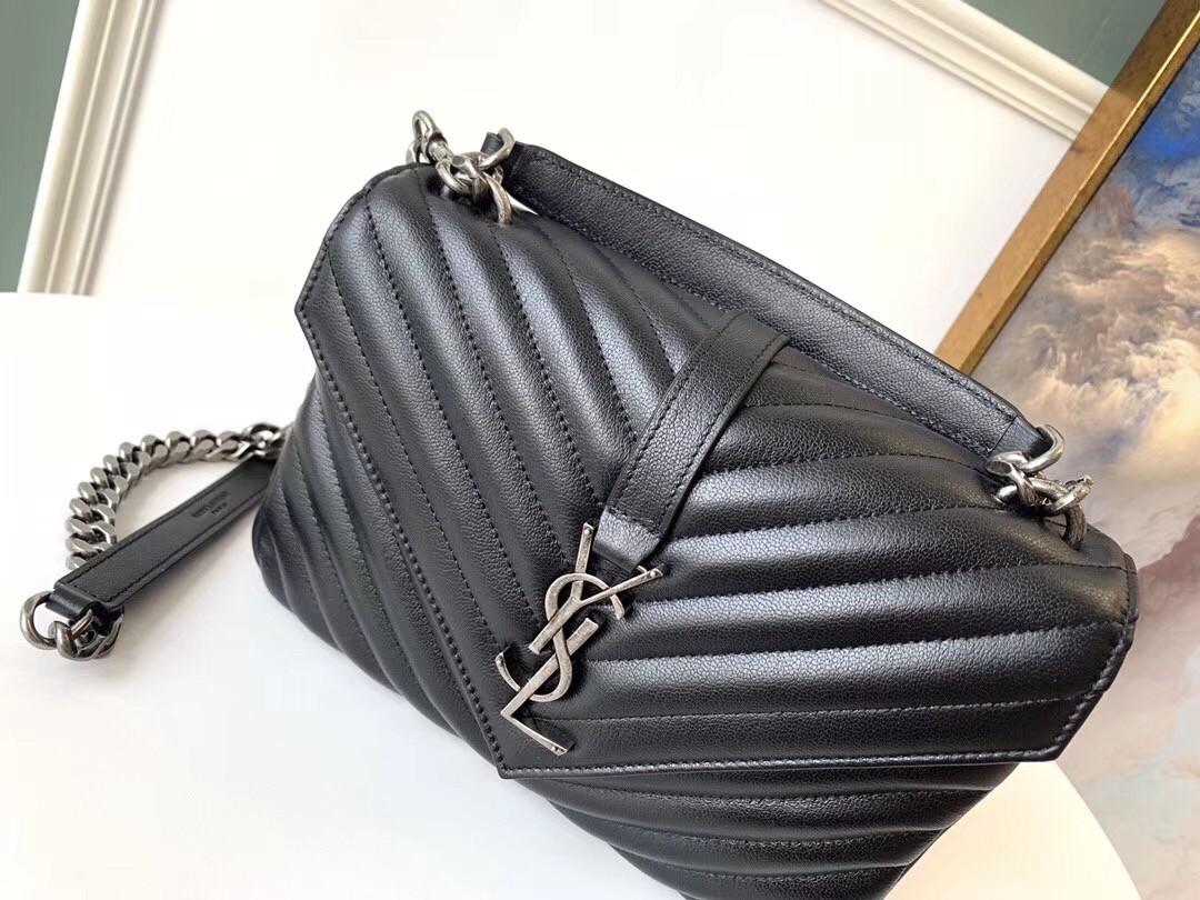 Sa**t Lau*nt college medium bag in black matelasse leather