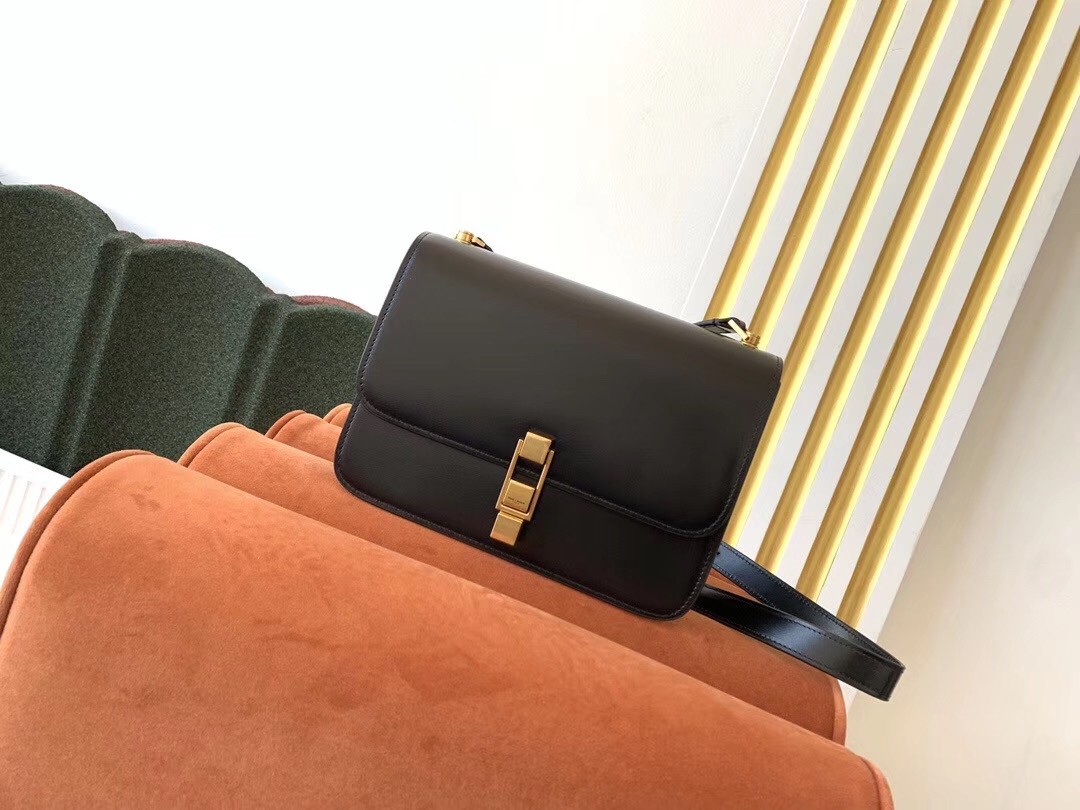 Sa**t Lau*nt carre satchel bag in black leather