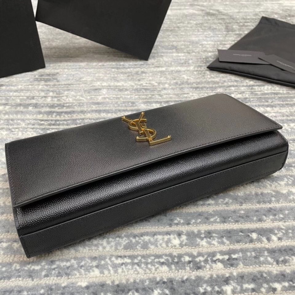 Sa**t Lau*nt kate clutch in black grained leather