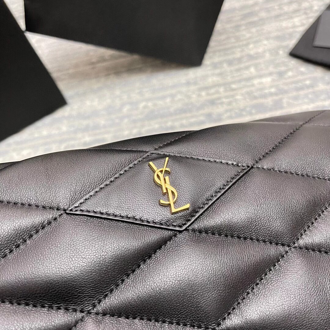 Sa**t Lau*nt sade puffer envelope clutch in black lambskin