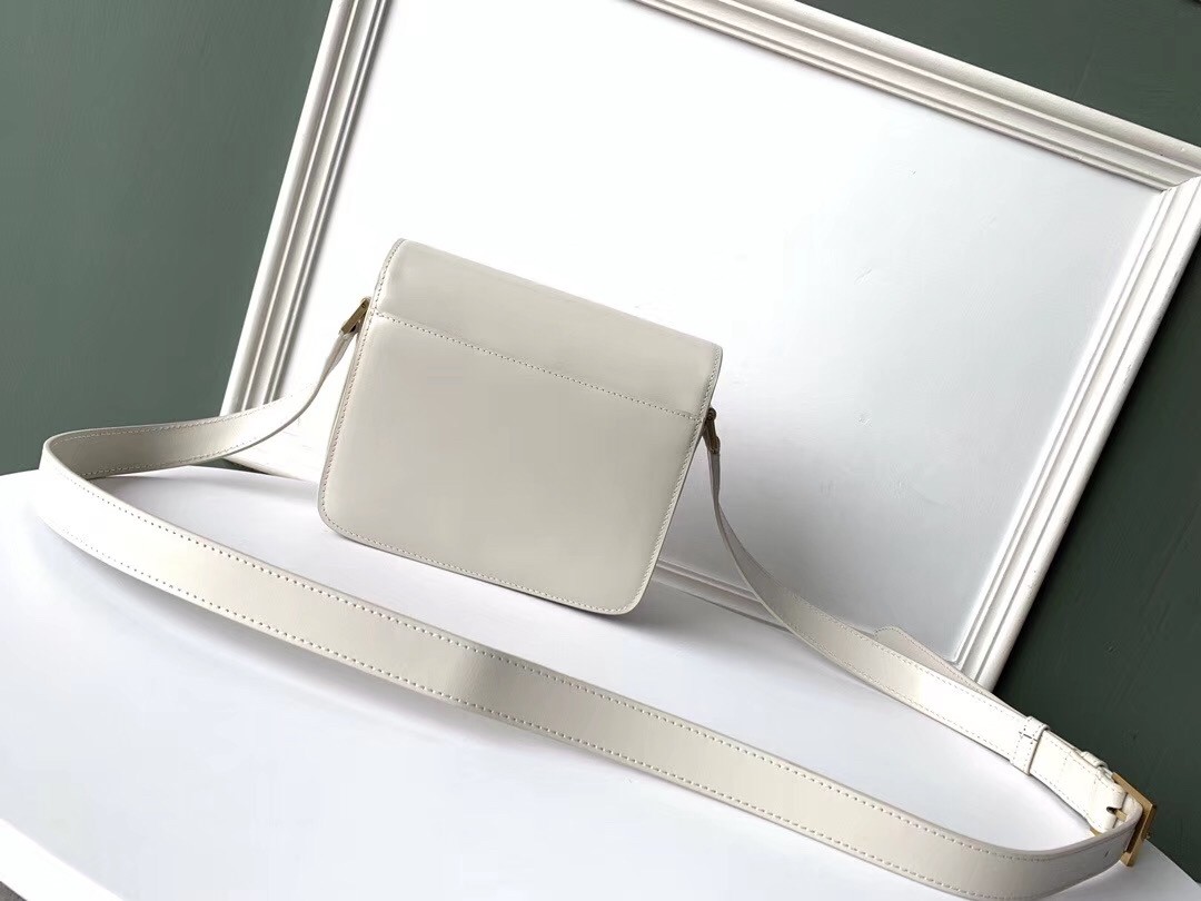Sa**t Lau*nt le 61 small saddle bag in white leather