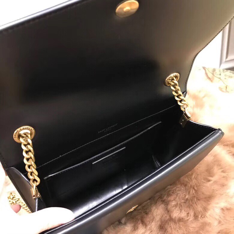 Sa**t Lau*nt medium sulpice bag in black calfskin