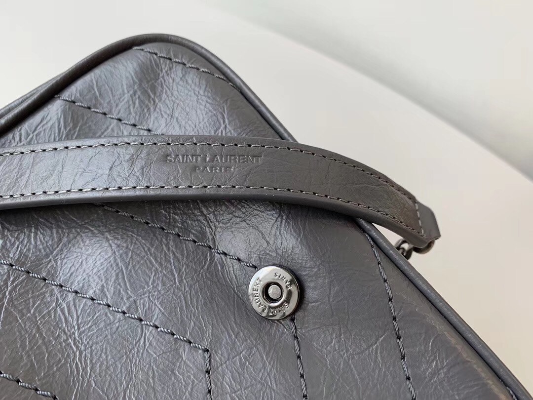Sa**t Lau*nt woc niki chain wallet in storm crinkled leather