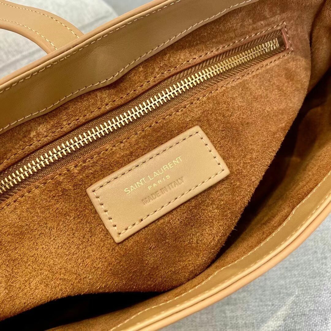 Sa**t Lau*nt le 5 À 7 hobo bag in brown leather