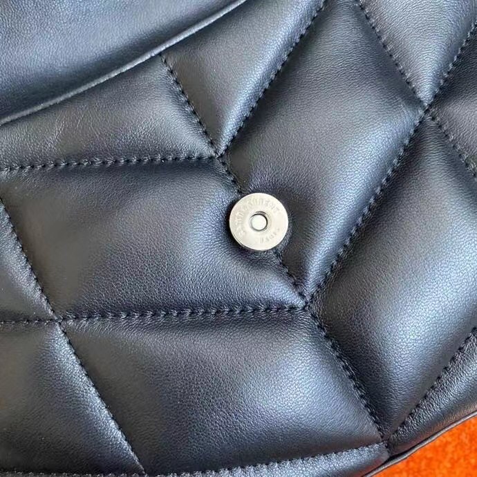 Sa**t Lau*nt puffer toy bag in noir lambskin