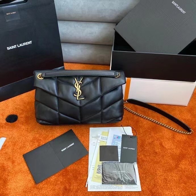 Sa**t Lau*nt loulou small bag in noir matelasse leather