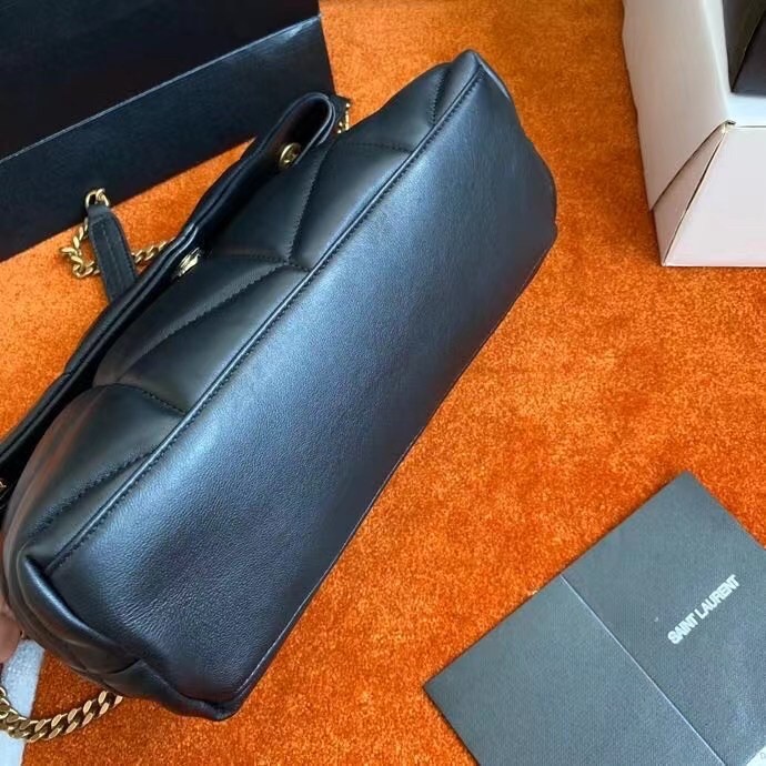 Sa**t Lau*nt loulou small bag in noir matelasse leather