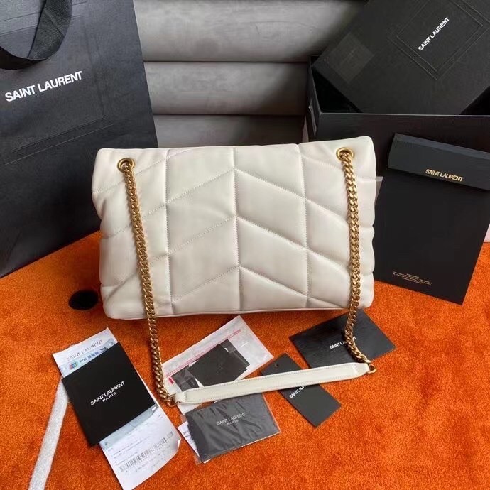 Sa**t Lau*nt loulou puffer medium bag in ivory lambskin
