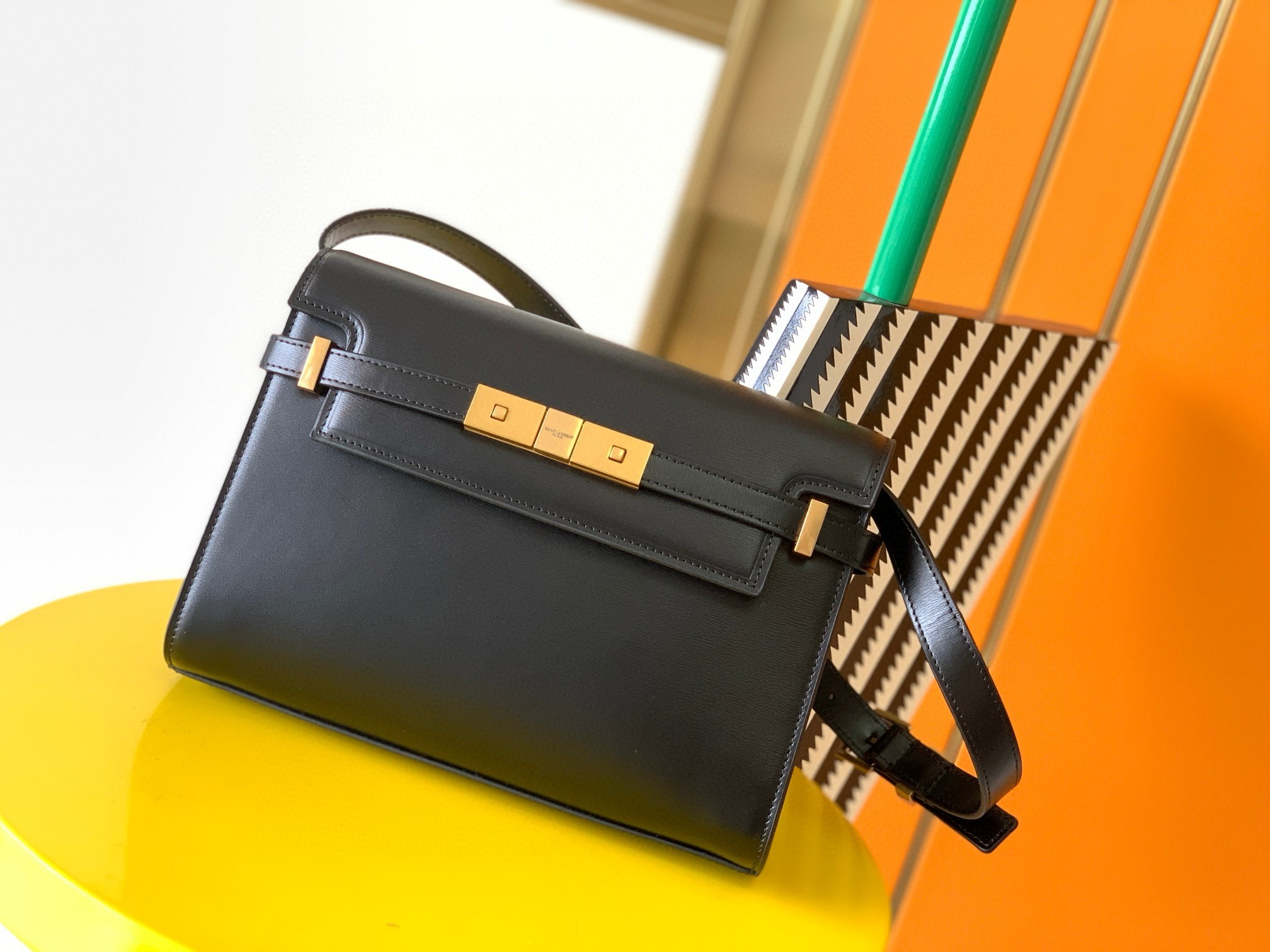 Sa**t Lau*nt manhattan small shoulder bag in black calfskin