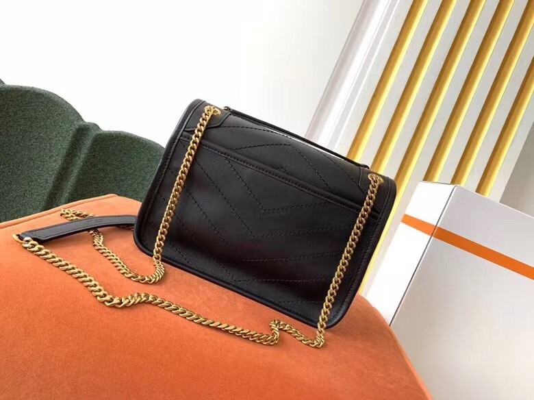 Sa**t Lau*nt niki baby bag in black lambskin