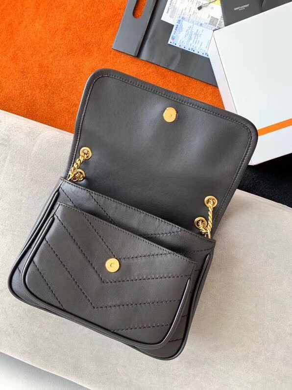 Sa**t Lau*nt niki baby bag in black lambskin