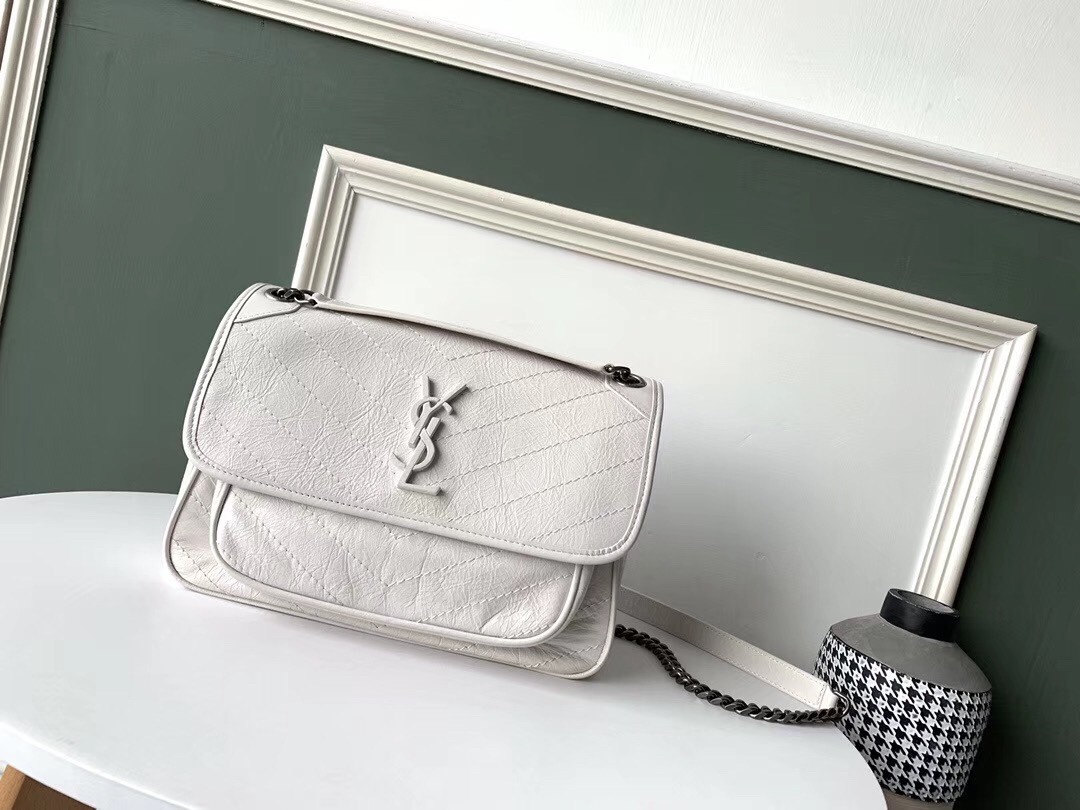 Sa**t Lau*nt medium niki bag in white crinkled leather