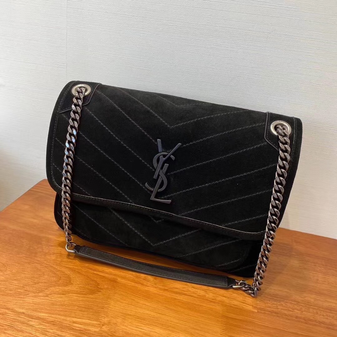 Sa**t Lau*nt medium niki bag in black suede