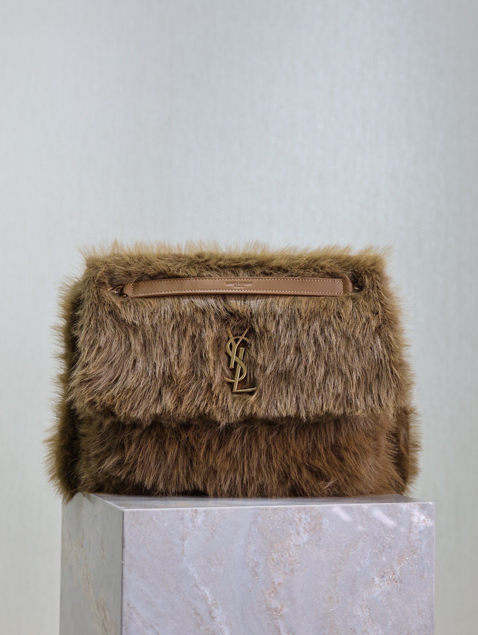 Sa**t Lau*nt niki large shoulder bag in brown shearling