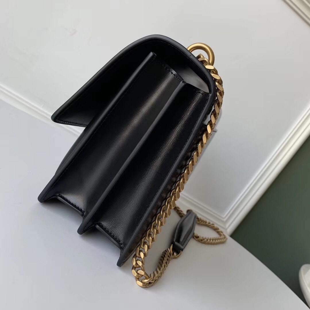 Sa**t Lau*nt sunset medium bag in black calfskin