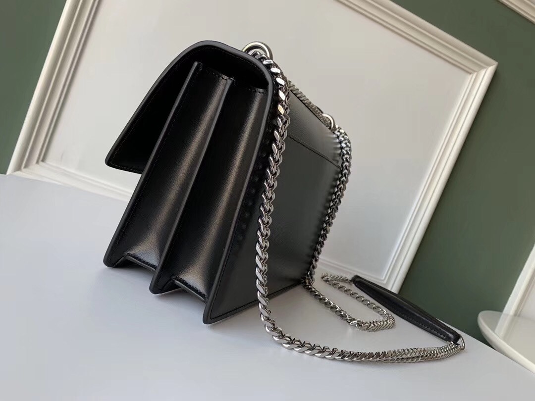 Sa**t Lau*nt sunset medium bag in noir calfskin
