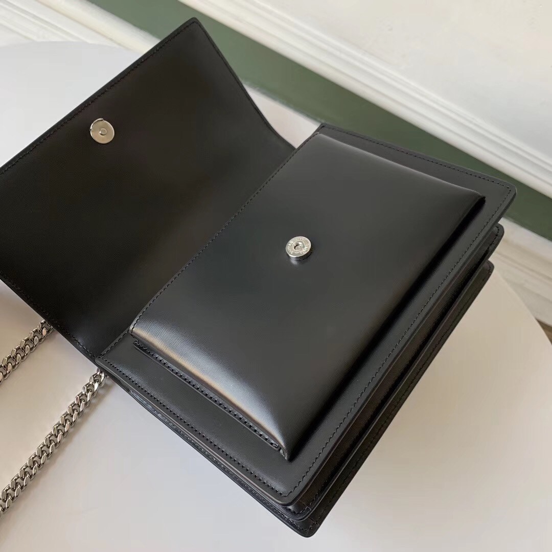 Sa**t Lau*nt sunset medium bag in noir calfskin