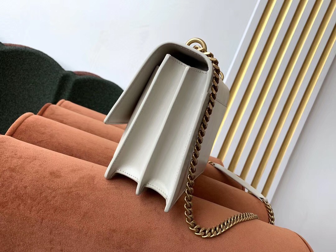Sa**t Lau*nt sunset medium bag in white calfskin