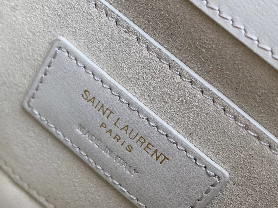Sa**t Lau*nt sunset medium bag in white calfskin