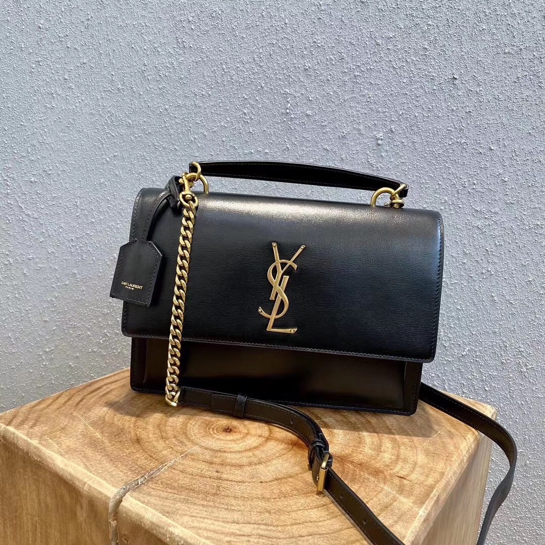 Sa**t Lau*nt new medium sunset bag in red calfskin