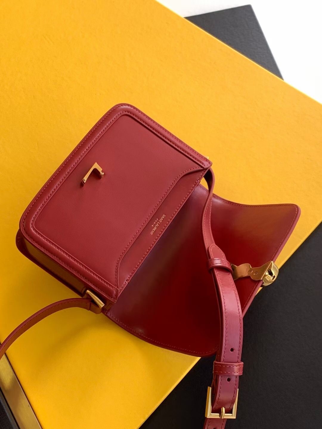 Sa**t Lau*nt solferino small bag in red calfskin