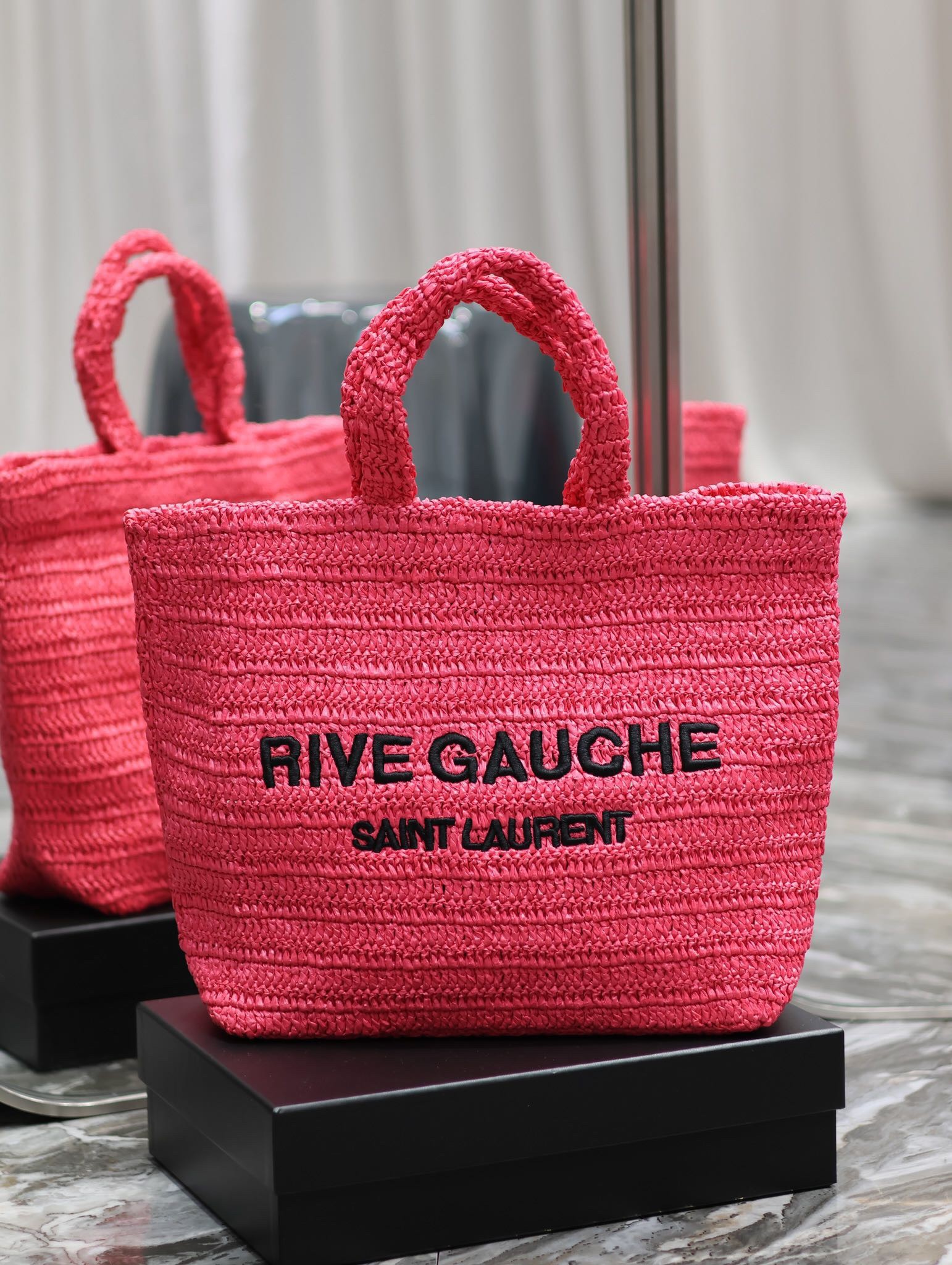 Sa**t Lau*nt rive gauche tote bag in neon pink raffia crochet