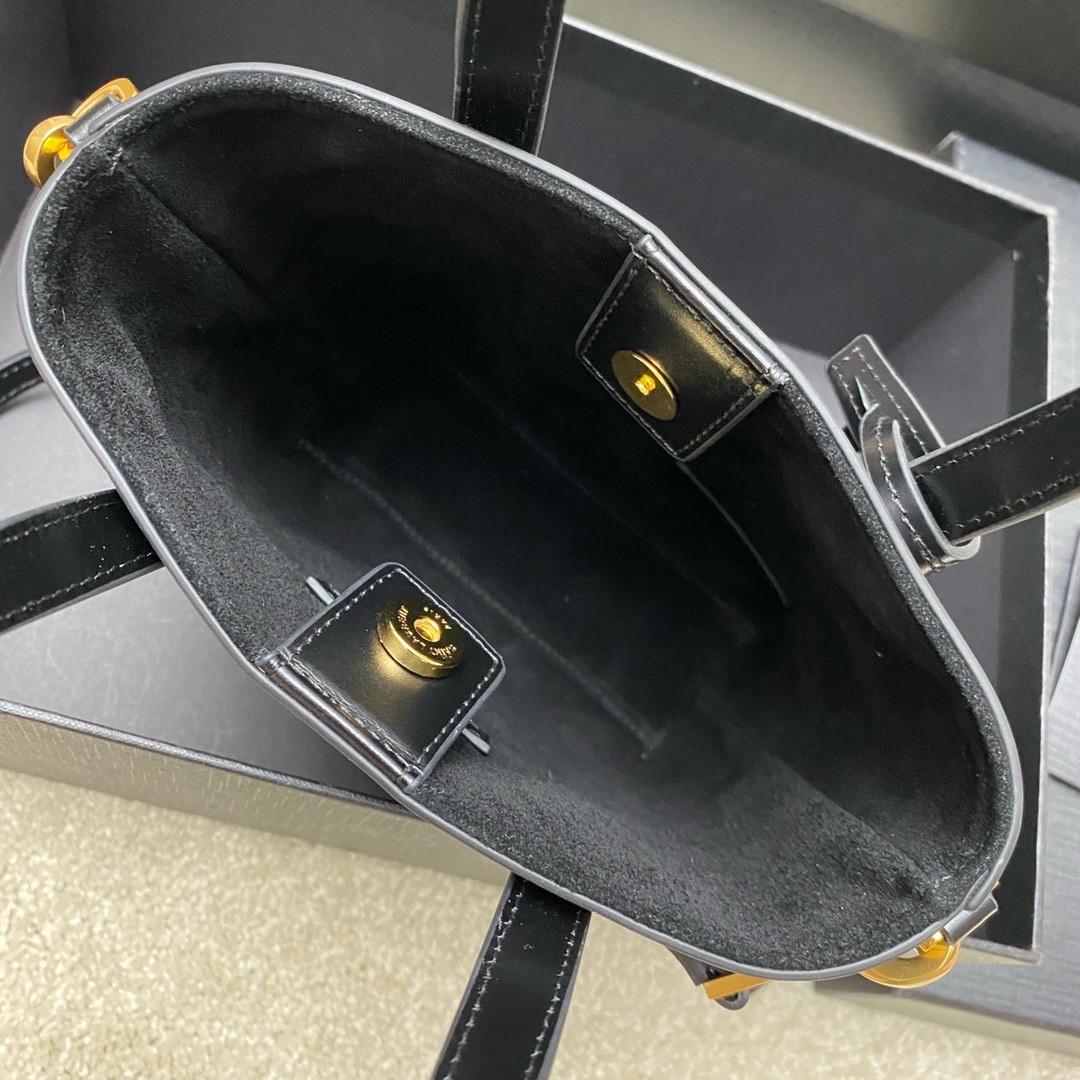Sa**t Lau*nt mini toy shopping bag in black calfskin